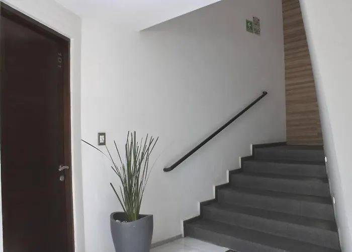 Gran Ubicacion Y Confortable Depto. Con Vigilancia